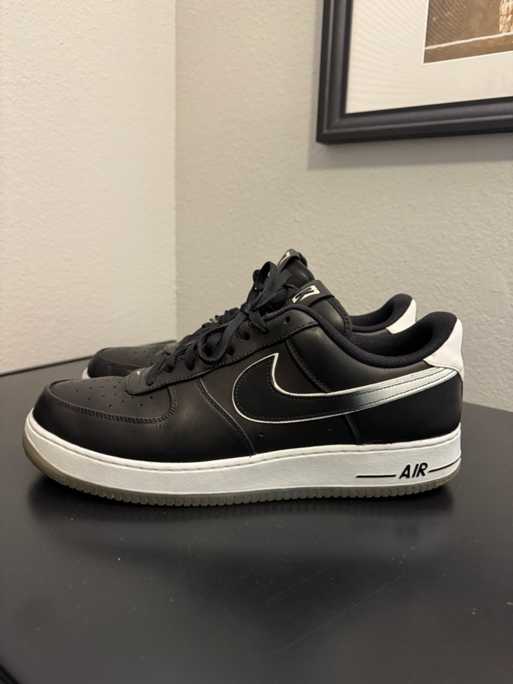 Colin Kaepernick × Nike Air Force 1 Black CQ0493-001